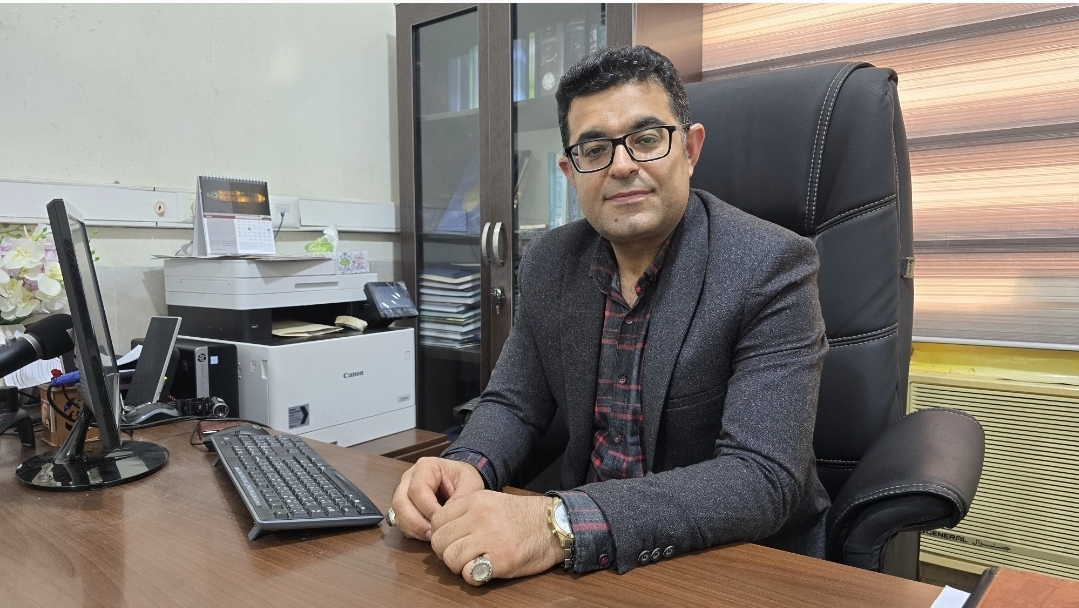 تحول در خدمات ثبتی در کنگان؛ از آغاز به‌کار تا جهش عملکرد در سال ۱۴۰۳/   مصاحبه اختصاصی خبرنگار بنک‌نیوز با فولادی، رئیس اداره ثبت اسناد و املاک شهرستان کنگان