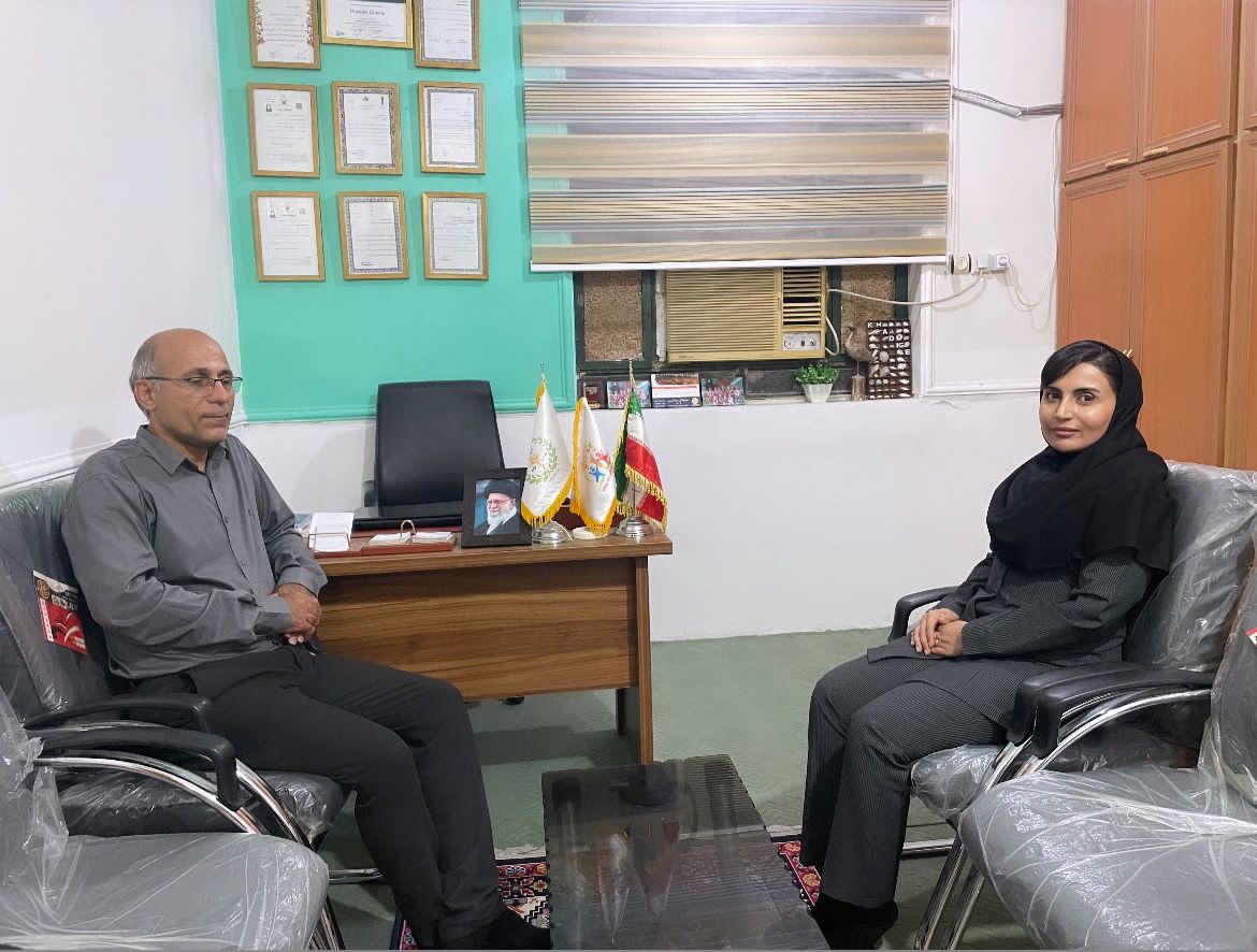 گفت‌وگو با خدیجه زارع‌نیا، مدیر مؤسسه مهر پویان بنک؛ نگاهی به نقش‌آفرینی یک بانوی فرهنگی در توسعه هنر و آموزش در شهر بنک   
