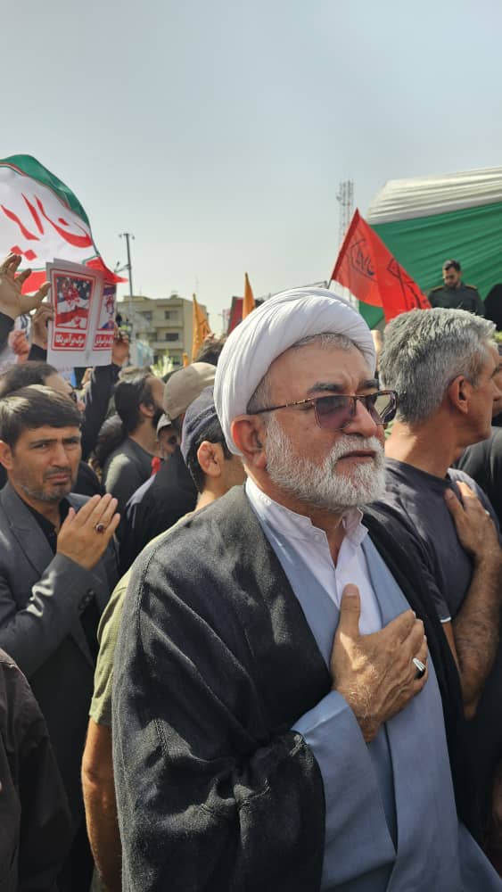 حضور دکتر موسی احمدی در مراسم تشییع قهرمانان ملی و سربازان وطن