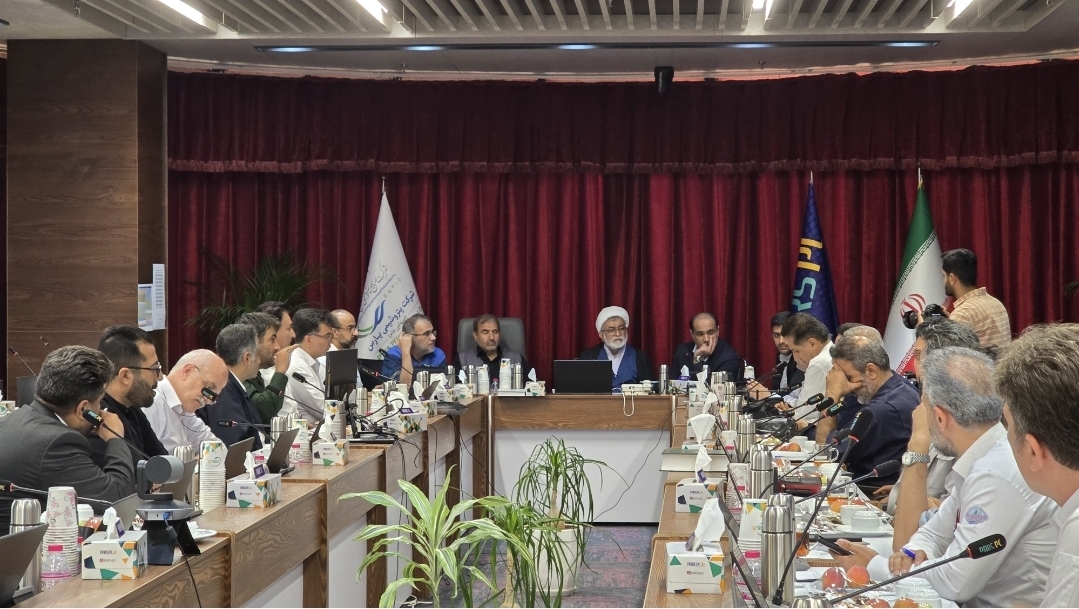 برگزاری جلسه مدیریت شرایط اضطراری پتروشیمی‌های منطقه پارس با حضور رئیس کمیسیون انرژی مجلس