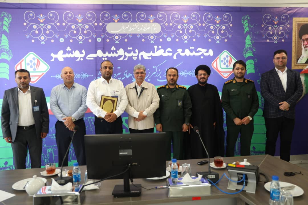 فرمانده جدید پایگاه بسیج کارگری پتروشیمی بوشهر منصوب شد