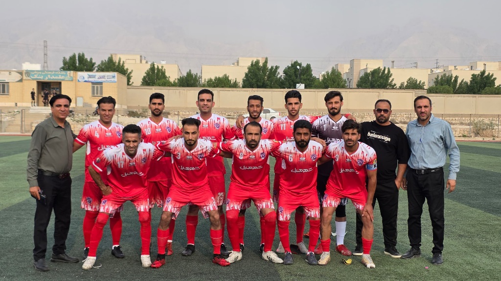 پیروزی علمدار بنک مقابل جنوب بنک در لیگ فوتبال بزرگسالان شهرستان کنگان پیروزی علمدار بنک مقابل جنوب بنک در لیگ فوتبال بزرگسالان شهرستان کنگان