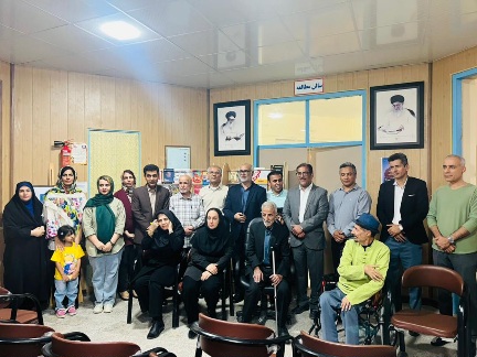 شب خاطره با حسین عبداللهی؛ تجلیل از کتابدار پیشکسوت کنگان در کتابخانه فرهنگ شب خاطره با حسین عبداللهی؛ تجلیل از کتابدار پیشکسوت کنگان در کتابخانه فرهنگ