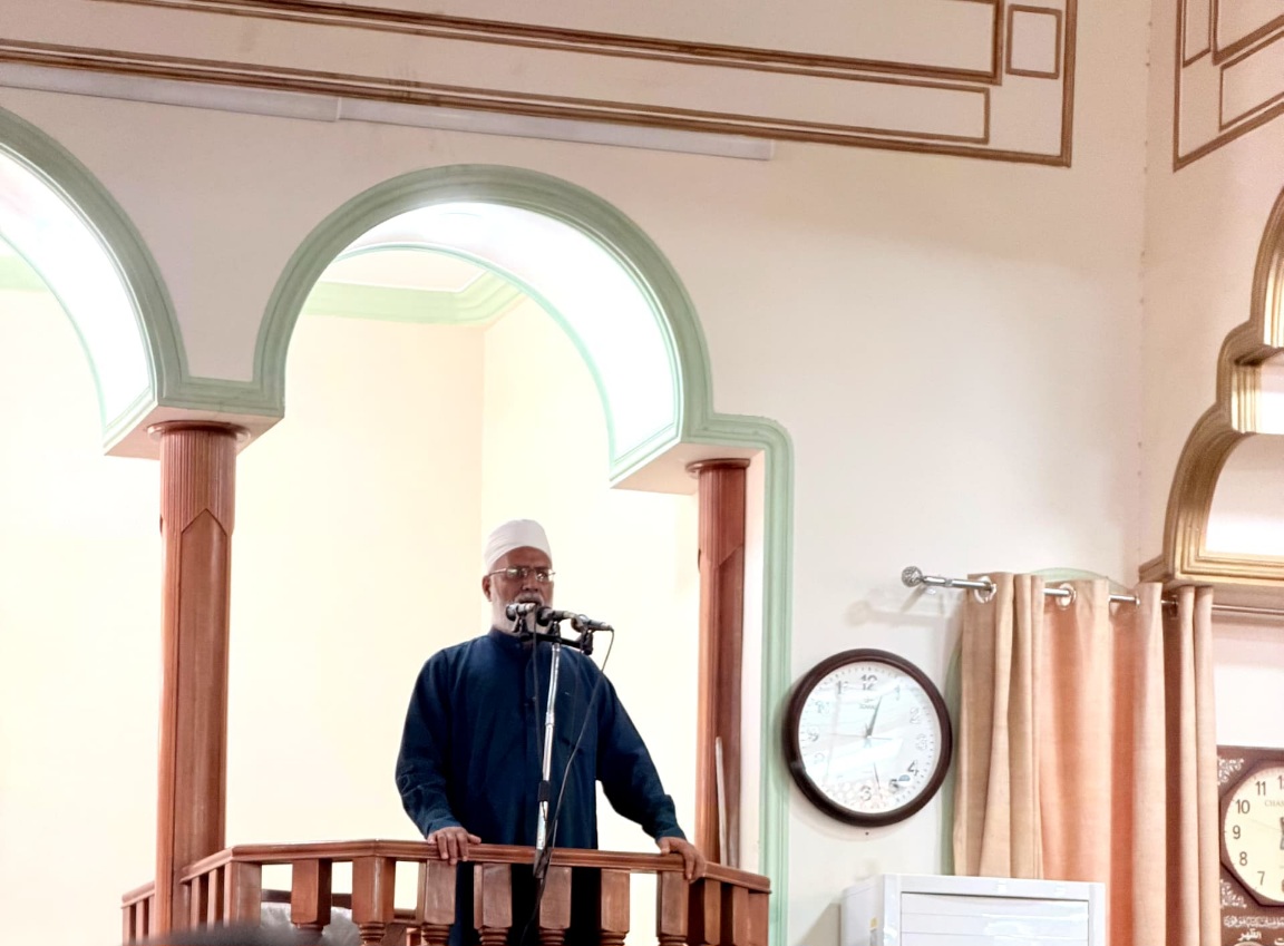 نماز جمعه اهل سنت کنگان؛ تأکید بر صداقت دینی، قدردانی از سربازان گمنام و مطالبه جدی اشتغال جوانان بومی