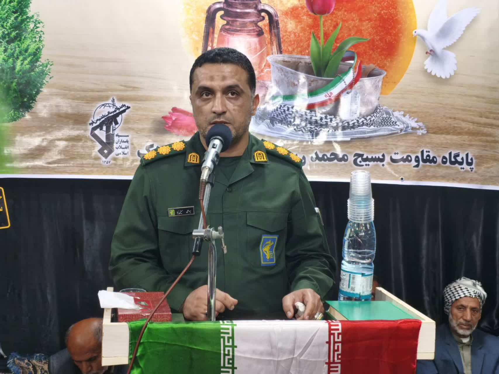 فرمانده سپاه شهرستان کنگان شعار استقلال آزادی جمهوری اسلامی متعلق به مکتب حضرت اباعبدالله الحسین علیه السلام هست فرمانده سپاه شهرستان کنگان شعار استقلال آزادی جمهوری اسلامی متعلق به مکتب حضرت اباعبدالله الحسین علیه السلام هست