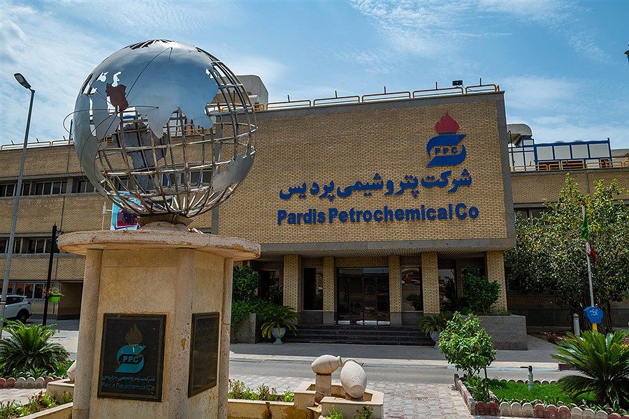 ثبت رکورد فروش 62.1 همتی در پتروشیمی پردیس؛ ایفای نقش استراتژیک در تامین امنیت غذایی کشور ثبت رکورد فروش ۶۲٫۱ همتی در پتروشیمی پردیس؛ ایفای نقش استراتژیک در تامین امنیت غذایی کشور
