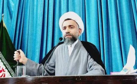 امام جمعه موقت کنگان:  با مصادیق بی حجابی در جامعه برخورد جدی شود / مقابله مقتدرانه با مفسدین اقتصادی که سرباز پیاده نظام آمریکا – صهیونیست اند مطالبه ملی است